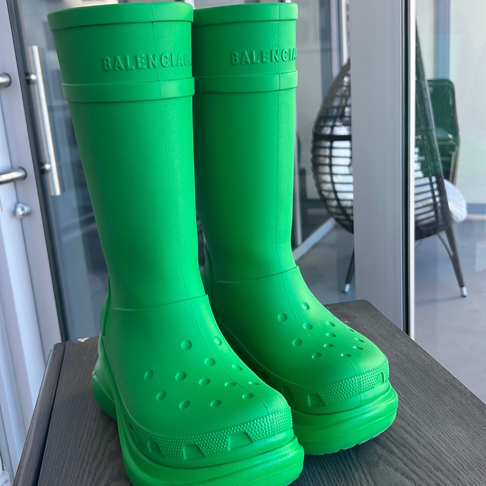 WOMEN'S CROCS BOOT IN GREEN BALENCIAGA Size 39/ US 9